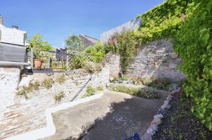 Photo 11- click for photo gallery